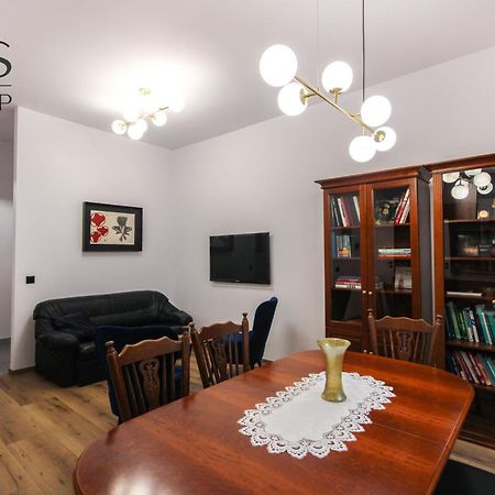 Royal University Apartment, Wawel Castle كراكوفيا المظهر الخارجي الصورة
